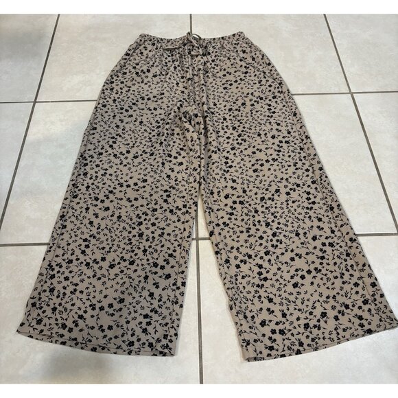 SHEIN Lune Floral Print Capir/Cropped Pants w/ Pockets Tie Waist Wide Leg Size L - Picture 4 of 9